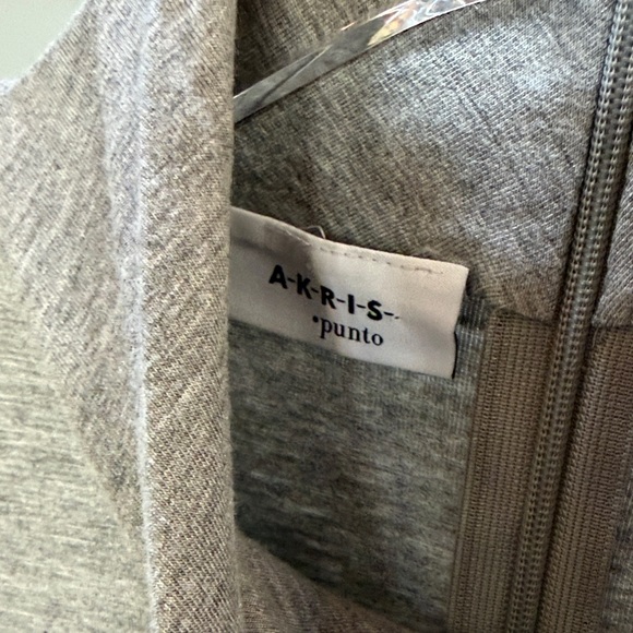 Akris Punto Women’s Gray Turtleneck - Picture 4 of 7